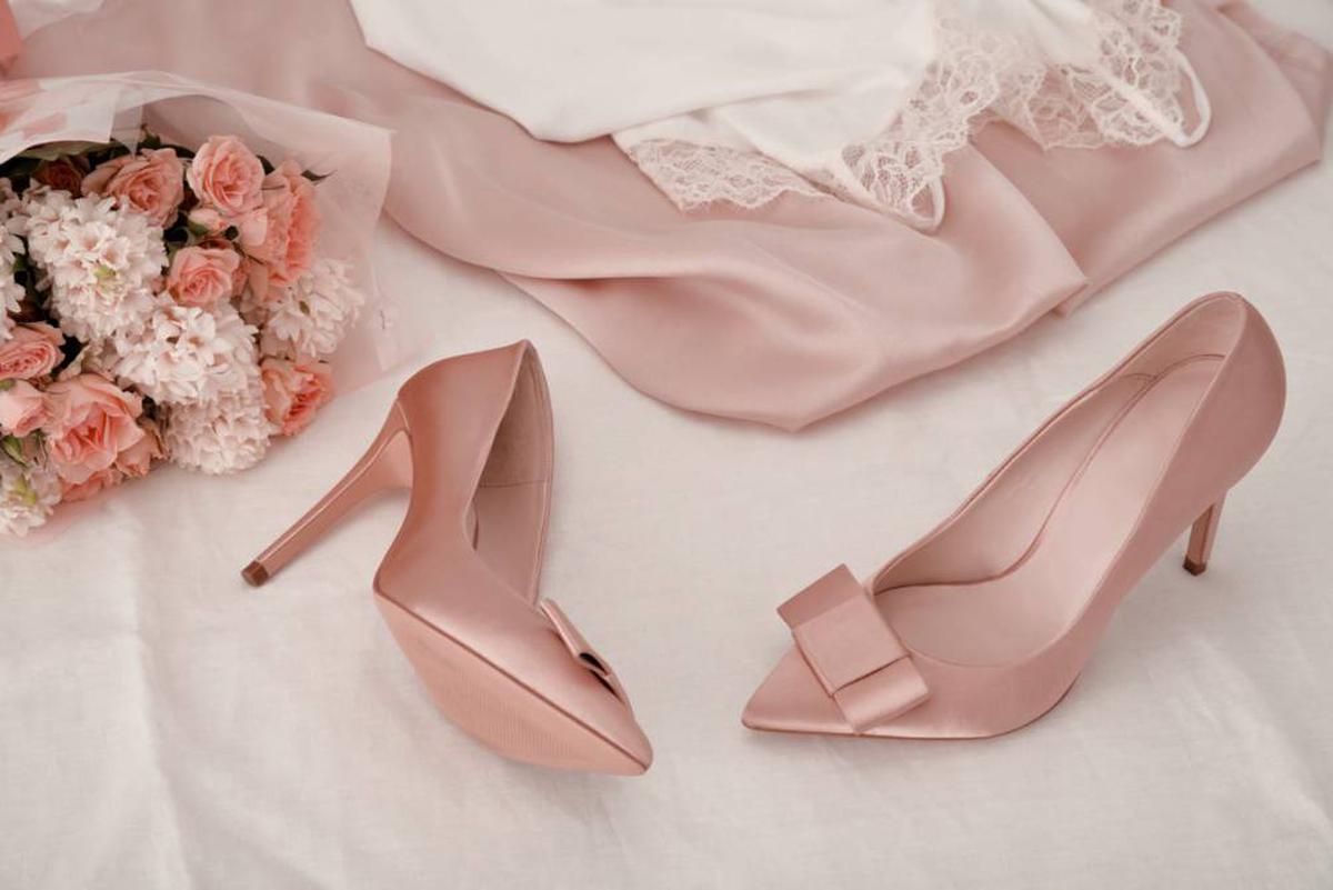 bride-is-all-tenderness1_brnrja