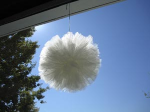 diy pompones de tul