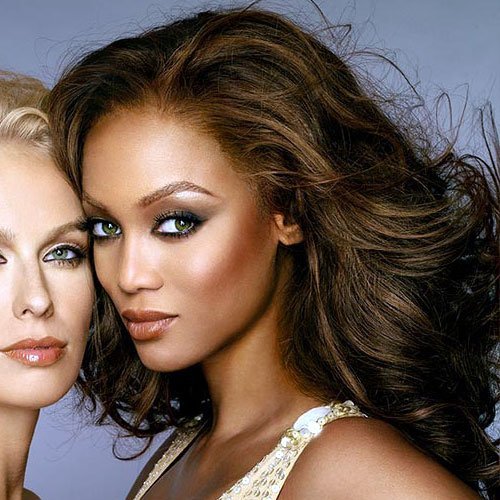 peinados de famosas Tyra Banks
