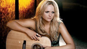 peinados de famosas Miranda-Lambert