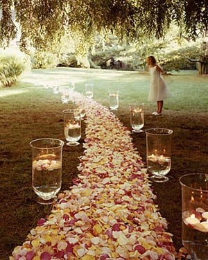 camino al banquete para boda veraniega