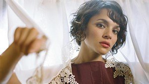 peinados de famosas Norah Jones