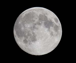 la Luna la-luna