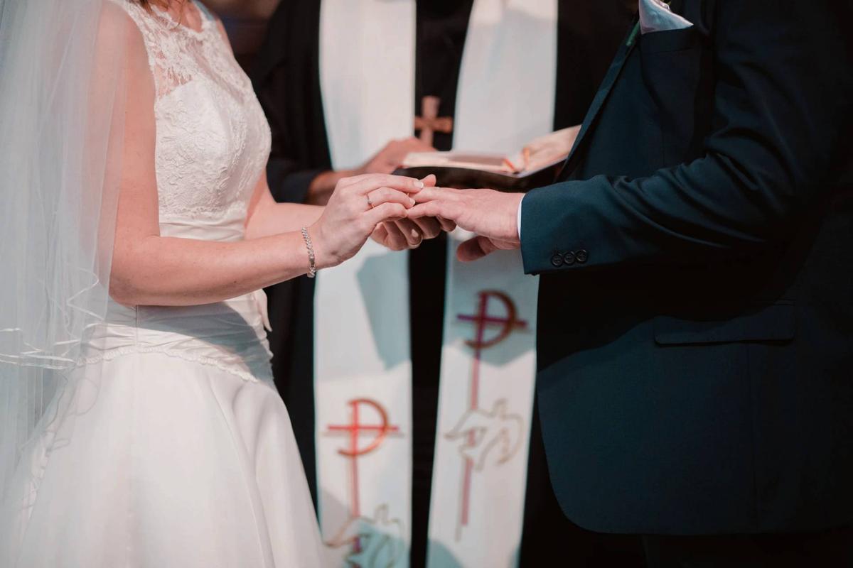 wedding-photography-RJDWzHyh6gE-unsplash1_xzoemb